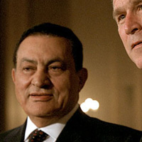 Egypts diktator Hosni Mubarak med en gammel venn